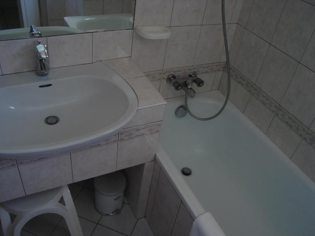 Hotel Beausejour Chaudes-Aigues Værelse billede